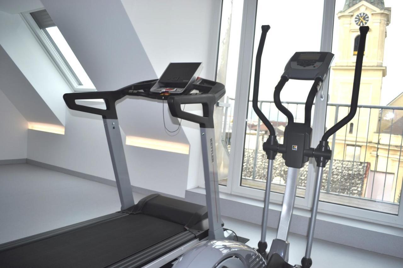 City Hotel Linz Bagian luar foto