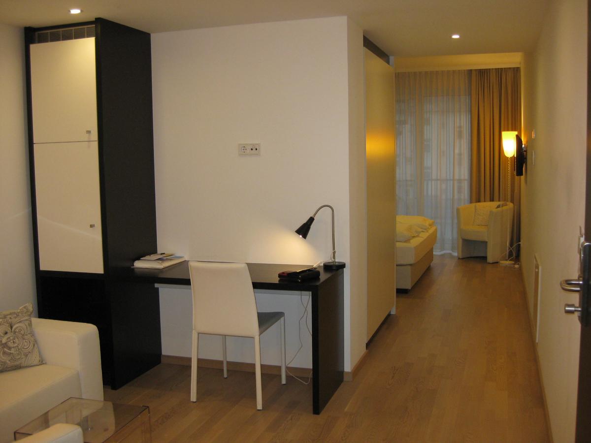 City Hotel Linz Bagian luar foto