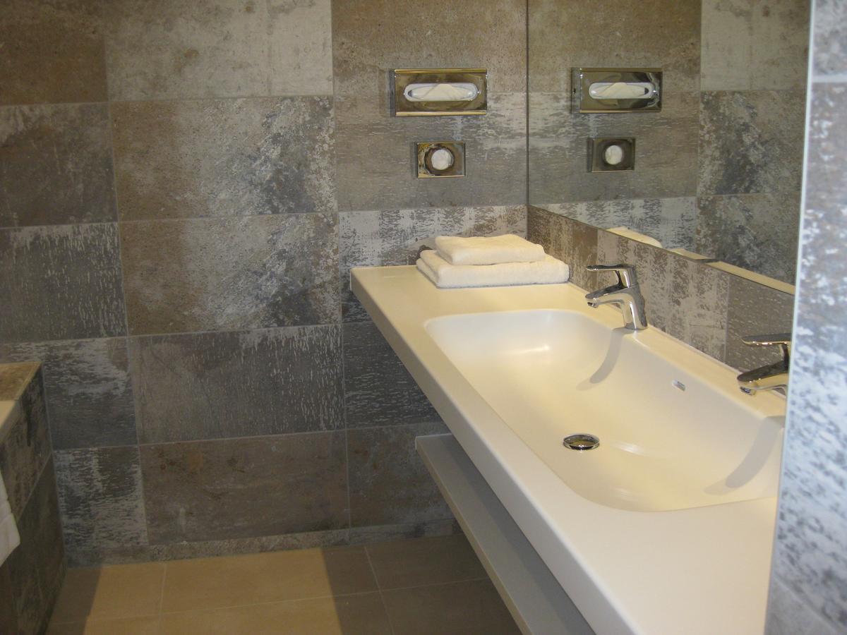 City Hotel Linz Bagian luar foto