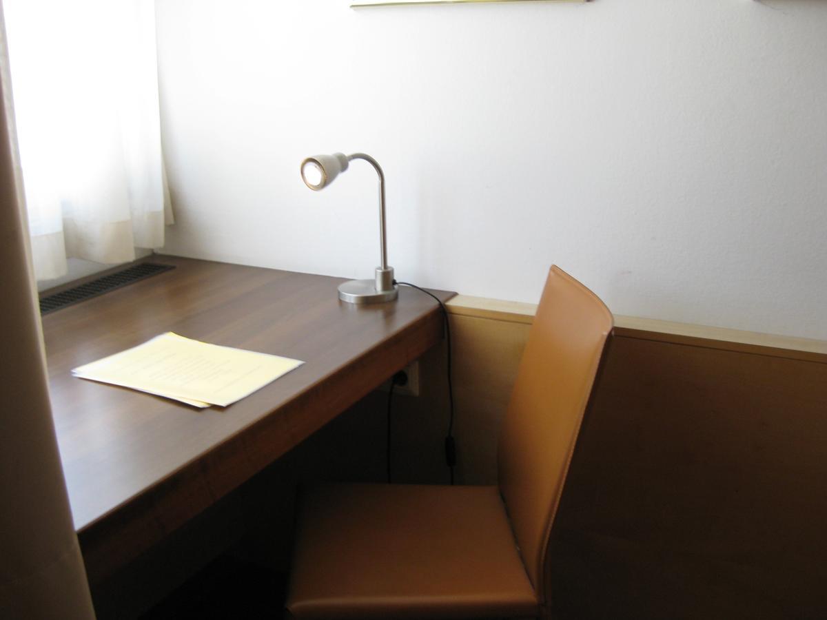 City Hotel Linz Bagian luar foto