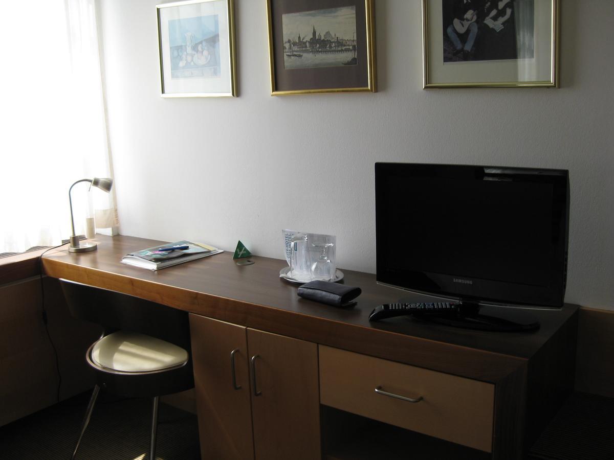City Hotel Linz Bagian luar foto