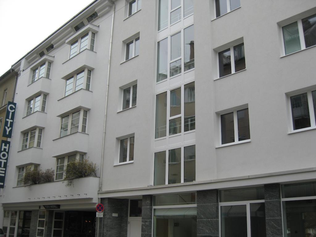 City Hotel Linz Bagian luar foto